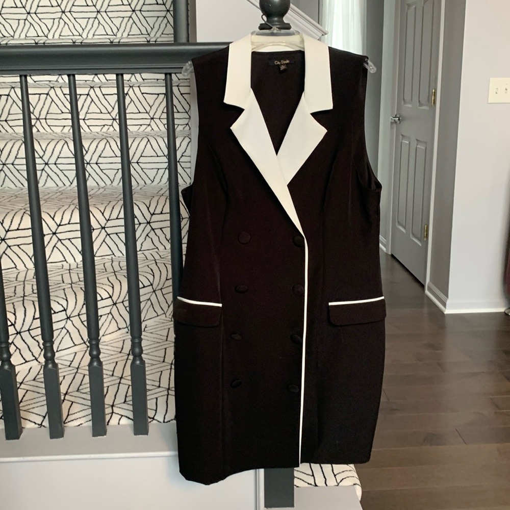 City Studio beautiful, professional, double-sided dress